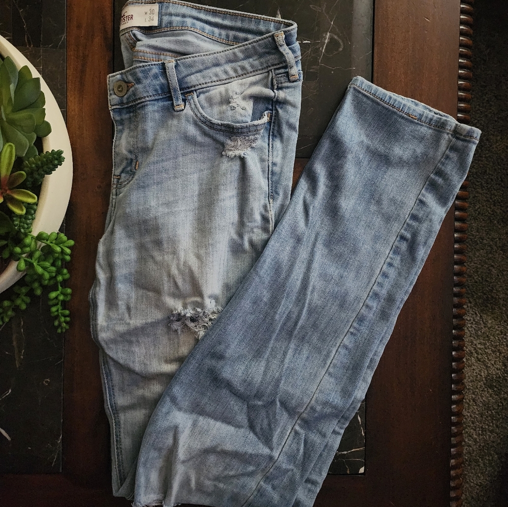 Hollister